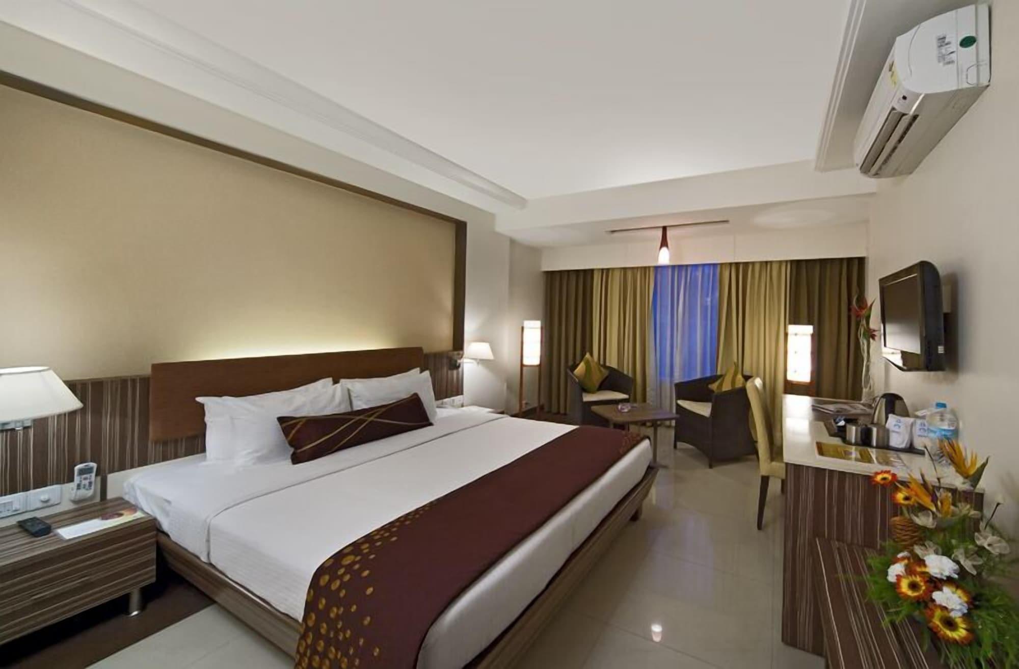 Kapila Business Hotel Pune Eksteriør bilde