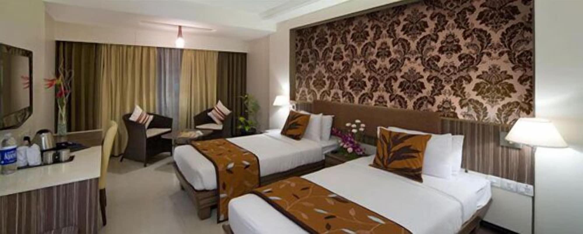 Kapila Business Hotel Pune Eksteriør bilde