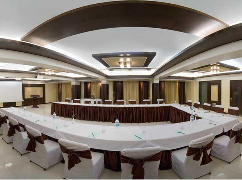 Kapila Business Hotel Pune Eksteriør bilde