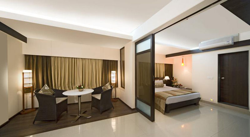 Kapila Business Hotel Pune Eksteriør bilde