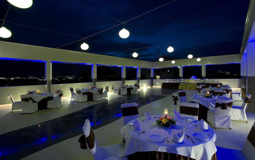 Kapila Business Hotel Pune Eksteriør bilde